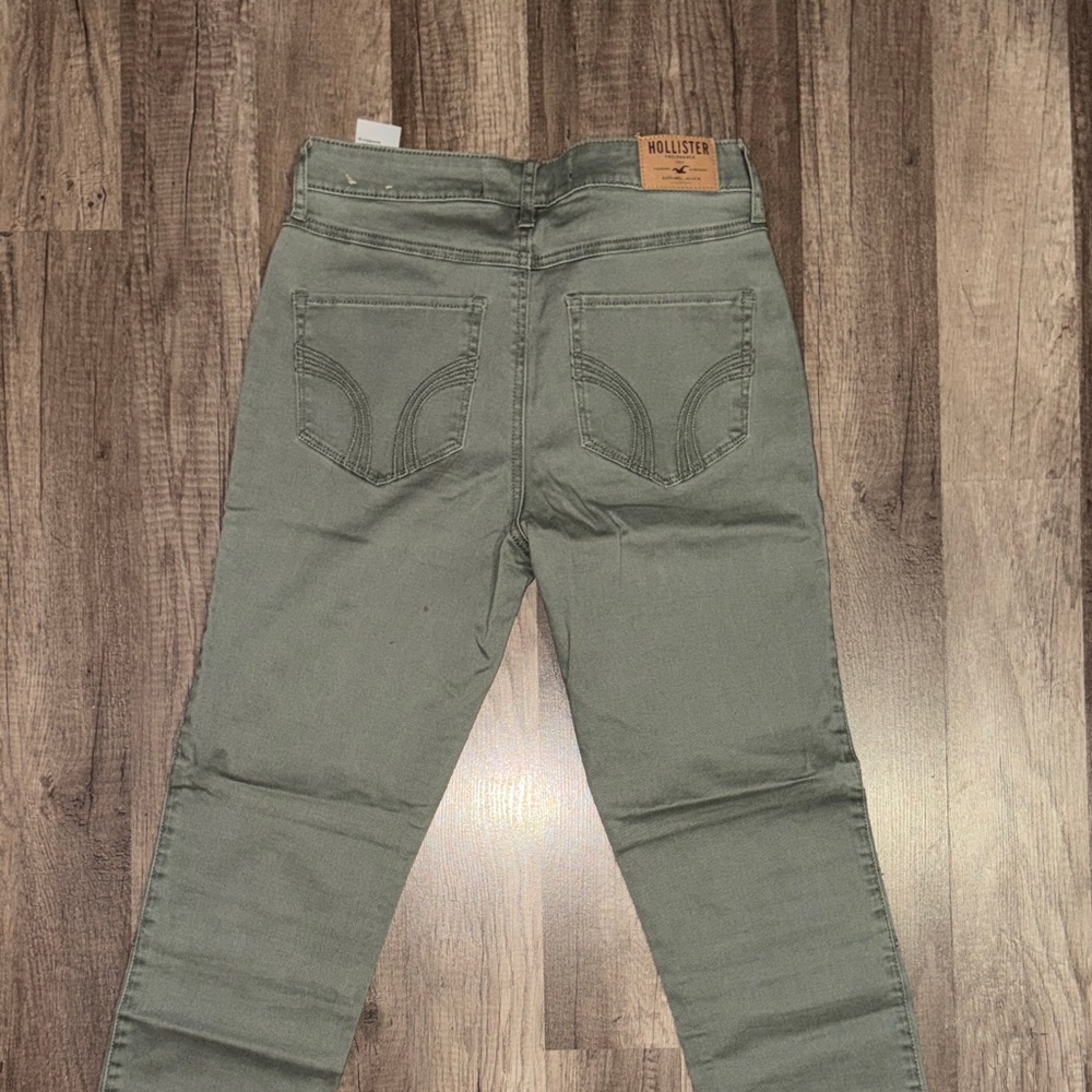Vintage Hollister cropped jeans